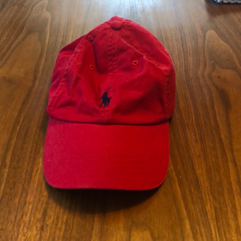 Sporty hat